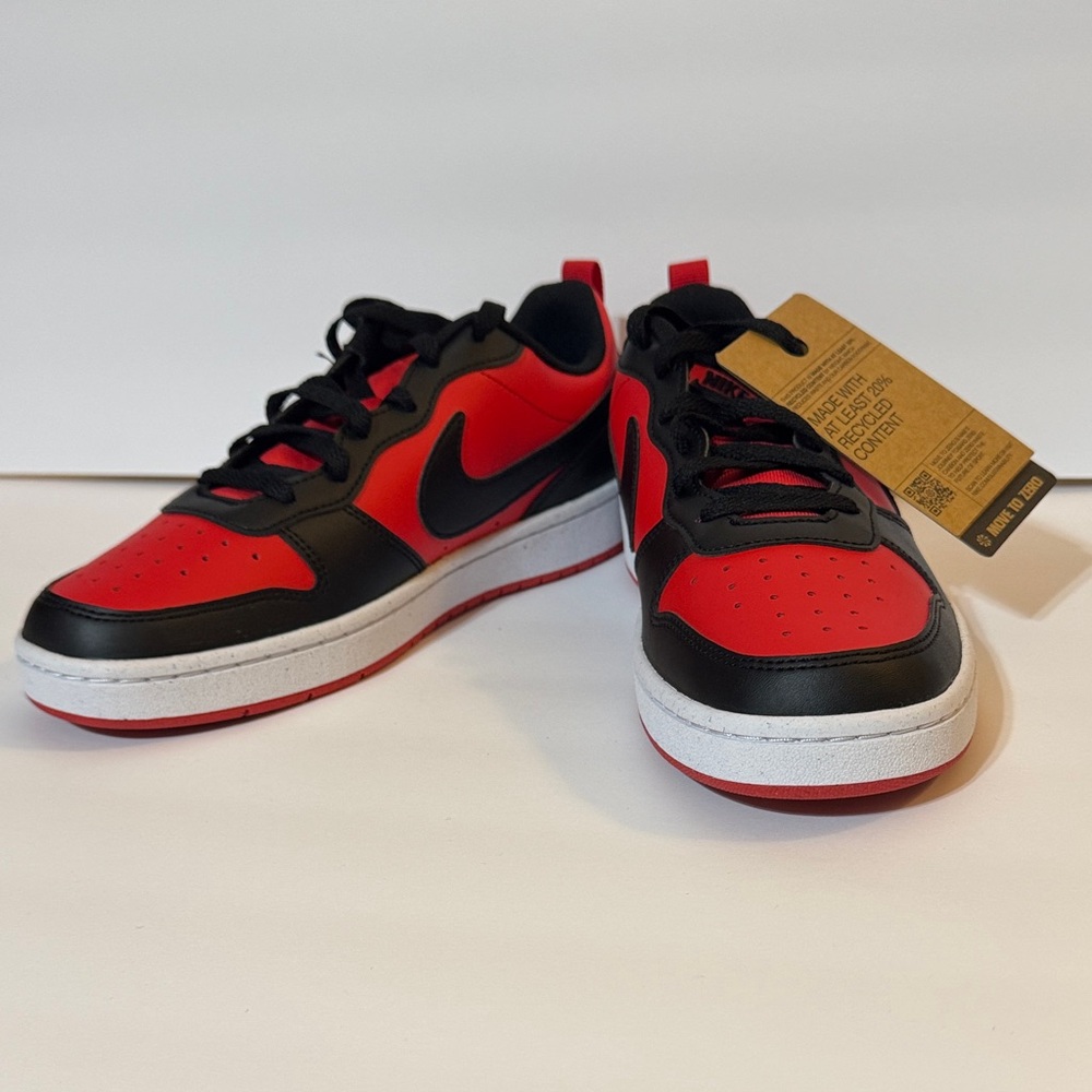 Nike Court Borough Low